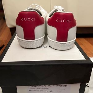 Authentic Gucci Ace Sneakers (W) Size 8.5